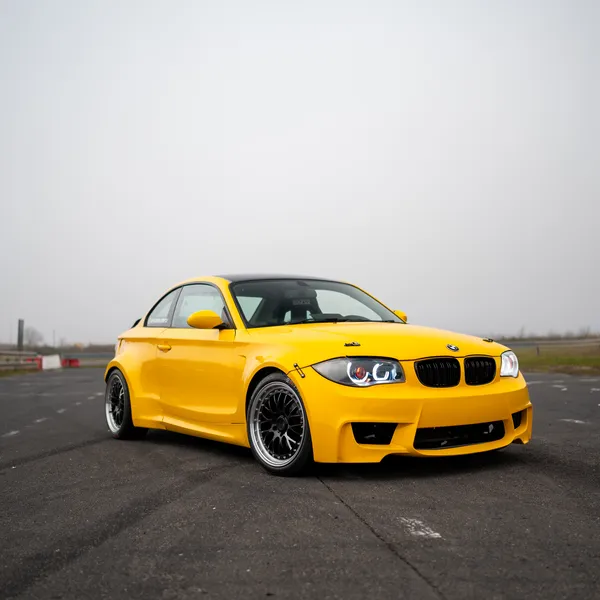 BMW 1M Coupe Yellow - DPP Group
